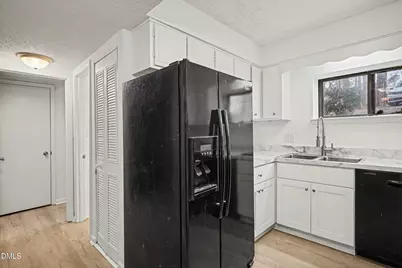 701 Godwin Court, Raleigh, NC 27606 - Photo 9