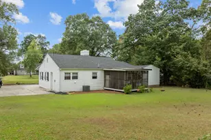 2605 Holloway St, Durham, NC 27703 - Photo 25