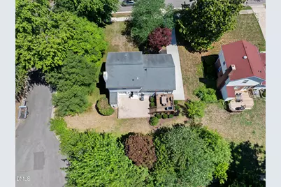 5314 Quail Meadow Drive, Raleigh, NC 27609 - Photo 9