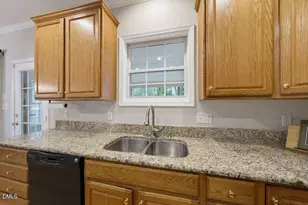 1700 Southwell Ct, Raleigh, NC 27614 - Photo 23