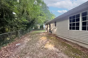 1307 Hazelnut Dr, Raleigh, NC 27610 - Photo 15