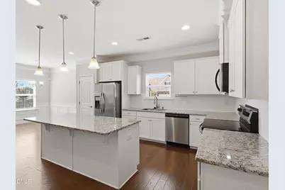 1199 London Meadow Way, Fuquay-Varina, NC 27526 - Photo 9