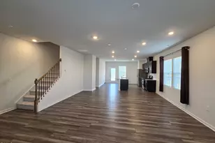 5061 Microcline Trl, Raleigh, NC 27610 - Photo 5