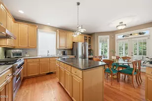 108 Mintawood Ct, Cary, NC 27519 - Photo 13