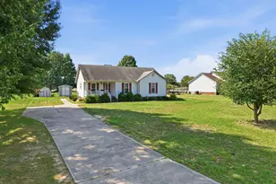 15 Loop Rd, Archer Lodge, NC 27527 - Photo 5