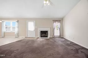 15 Loop Rd, Archer Lodge, NC 27527 - Photo 9