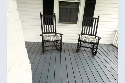 204 E Davis Street, Smithfield, NC 27577 - Photo 5