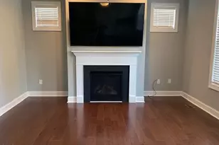 28 Grandwood Cir, Durham, NC 27712 - Photo 7