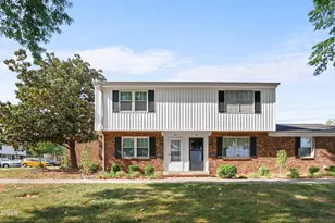 1002 Willow Dr, Chapel Hill, NC 27514 - Photo 1