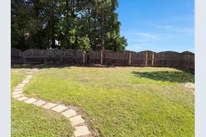 1745 E Honey Springs Avenue, Fuquay-Varina, NC 27526 - Photo 17