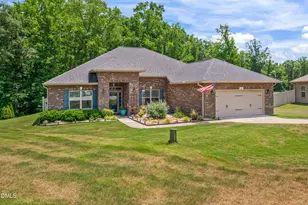 44 Drake Dr, Benson, NC 27504 - Photo 3