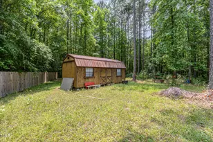 3304 Black Stallion Ct, Zebulon, NC 27597 - Photo 37