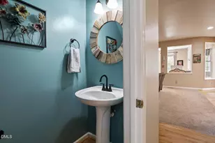 2004 Battlewood Rd, Apex, NC 27523 - Photo 29