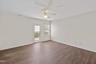 8309 Glenwood Springs Ct, Raleigh, NC 27616 - Photo 9