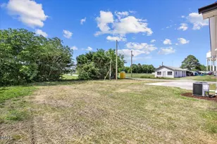 507 E Harnett St, Dunn, NC 28334 - Photo 21