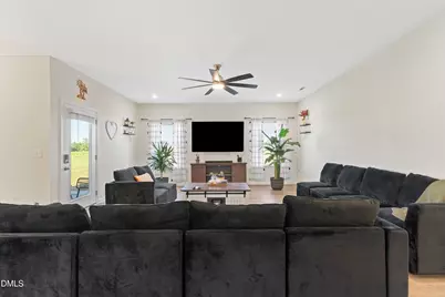 112 Napa Drive, Four Oaks, NC 27524 - Photo 9