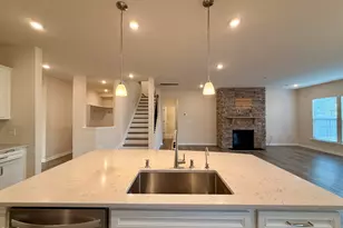 3606 Autumn Creek Dr, Fuquay-Varina, NC 27526 - Photo 3