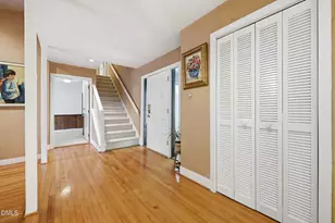 6101 Dresden Ln, Raleigh, NC 27612 - Photo 3