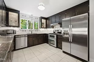 6101 Dresden Ln, Raleigh, NC 27612 - Photo 11