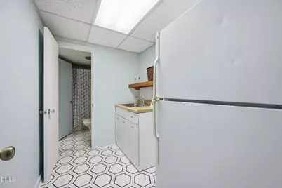 6101 Dresden Lane, Raleigh, NC 27612 - Photo 29