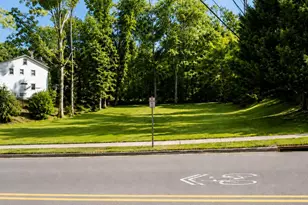 [Address not provided], Raleigh, NC 27609 - Photo 1