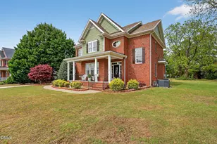 2400 Stewart St, Fuquay Varina, NC 27526 - Photo 3