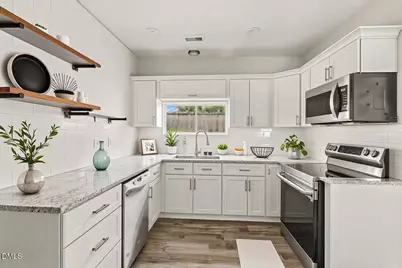 425 E Stallings Street, Clayton, NC 27520 - Photo 15