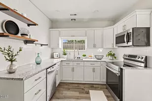 425 E Stallings St, Clayton, NC 27520 - Photo 15