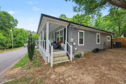 425 E Stallings Street, Clayton, NC 27520 - Photo 5