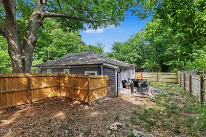 425 E Stallings Street, Clayton, NC 27520 - Photo 25