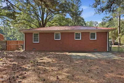 113 E Franklin Street, Zebulon, NC 27597 - Photo 29