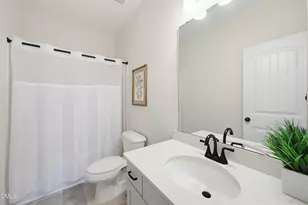 75 Commons Cir, Clayton, NC 27520 - Photo 23