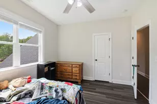 1015 Grassland Ct, Hillsborough, NC 27278 - Photo 31