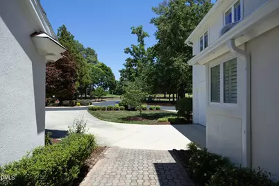 729 Crabtree Crossing Parkway, Cary, NC 27513 - Photo 3