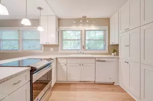 2026 Jefferson Dr, Hillsborough, NC 27278 - Photo 19