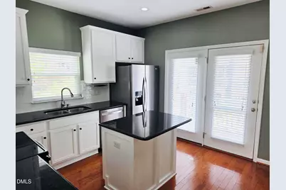 124 Braeside Court, Cary, NC 27519 - Photo 17