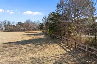 2A Dairyland Rd, Chapel Hill, NC 27516 - Photo 1