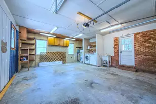 933 Greenwood Cir, Cary, NC 27511 - Photo 27
