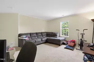 1012 Breeze Ln, Clayton, NC 27520 - Photo 33