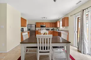 1012 Breeze Ln, Clayton, NC 27520 - Photo 15