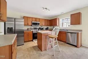 1012 Breeze Ln, Clayton, NC 27520 - Photo 19