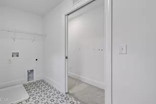 516 Heather Dr, Raleigh, NC 27606 - Photo 25
