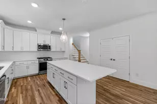 516 Heather Dr, Raleigh, NC 27606 - Photo 13