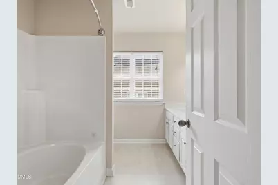 3827 Cary Glen Boulevard, Cary, NC 27519 - Photo 7