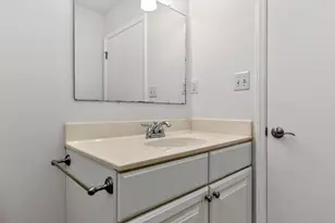 411 Yorktown Dr, Chapel Hill, NC 27516 - Photo 9