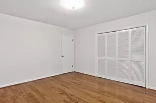 411 Yorktown Dr, Chapel Hill, NC 27516 - Photo 15