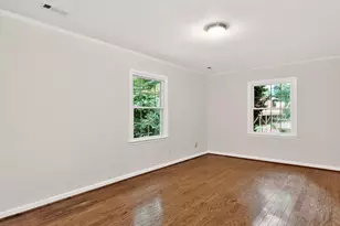411 Yorktown Dr, Chapel Hill, NC 27516 - Photo 7