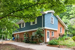 411 Yorktown Dr, Chapel Hill, NC 27516 - Photo 1