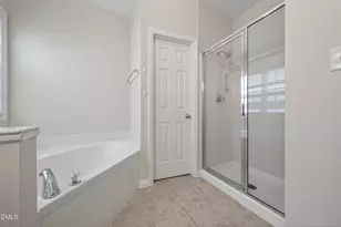 2325 Bryarton Woods Dr, Raleigh, NC 27606 - Photo 31