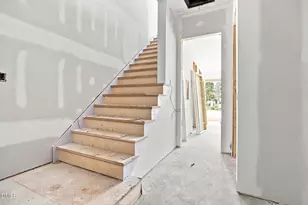 2386 Grant Ave, Raleigh, NC 27608 - Photo 11